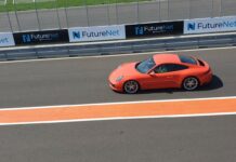 PORSCHE WYPRZEDZIŁO MERCEDESA